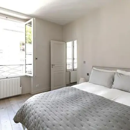 Appartamento Elegant In The Heart Of The Marais 60m2 Parigi