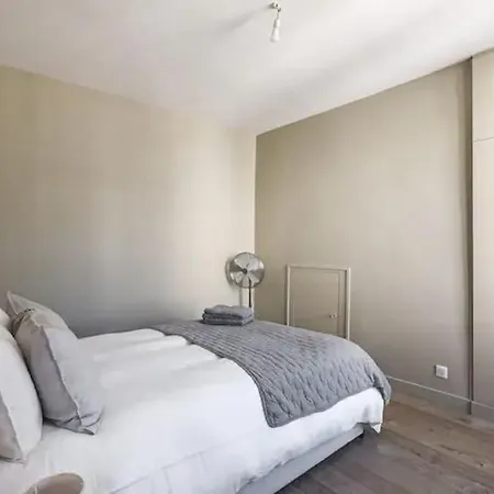 Elegant In The Heart Of The Marais 60m2 * Parigi
